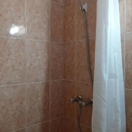 Orkan بيت ضيافة تريفة